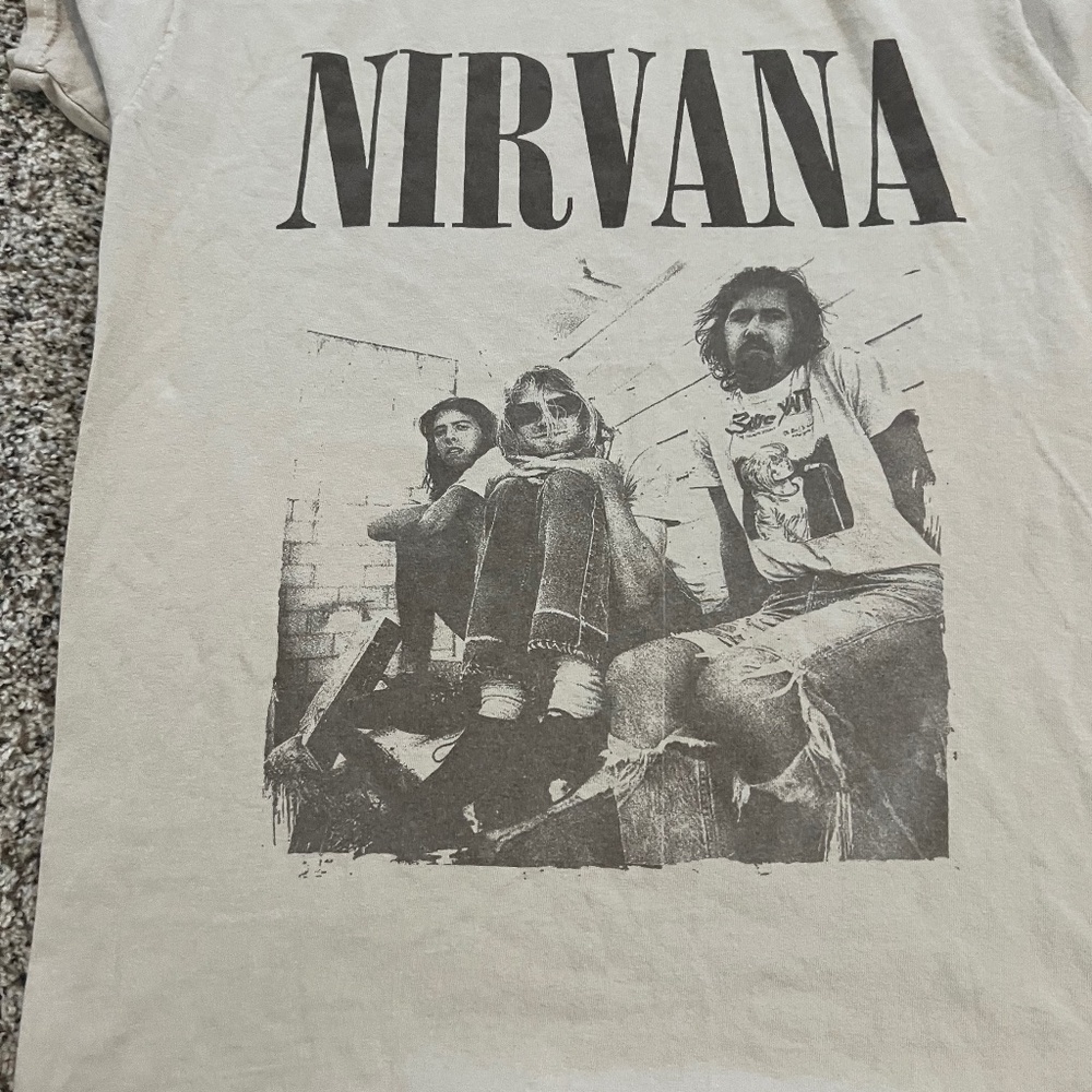 NERVANA shirt sz small women's TILLYS
